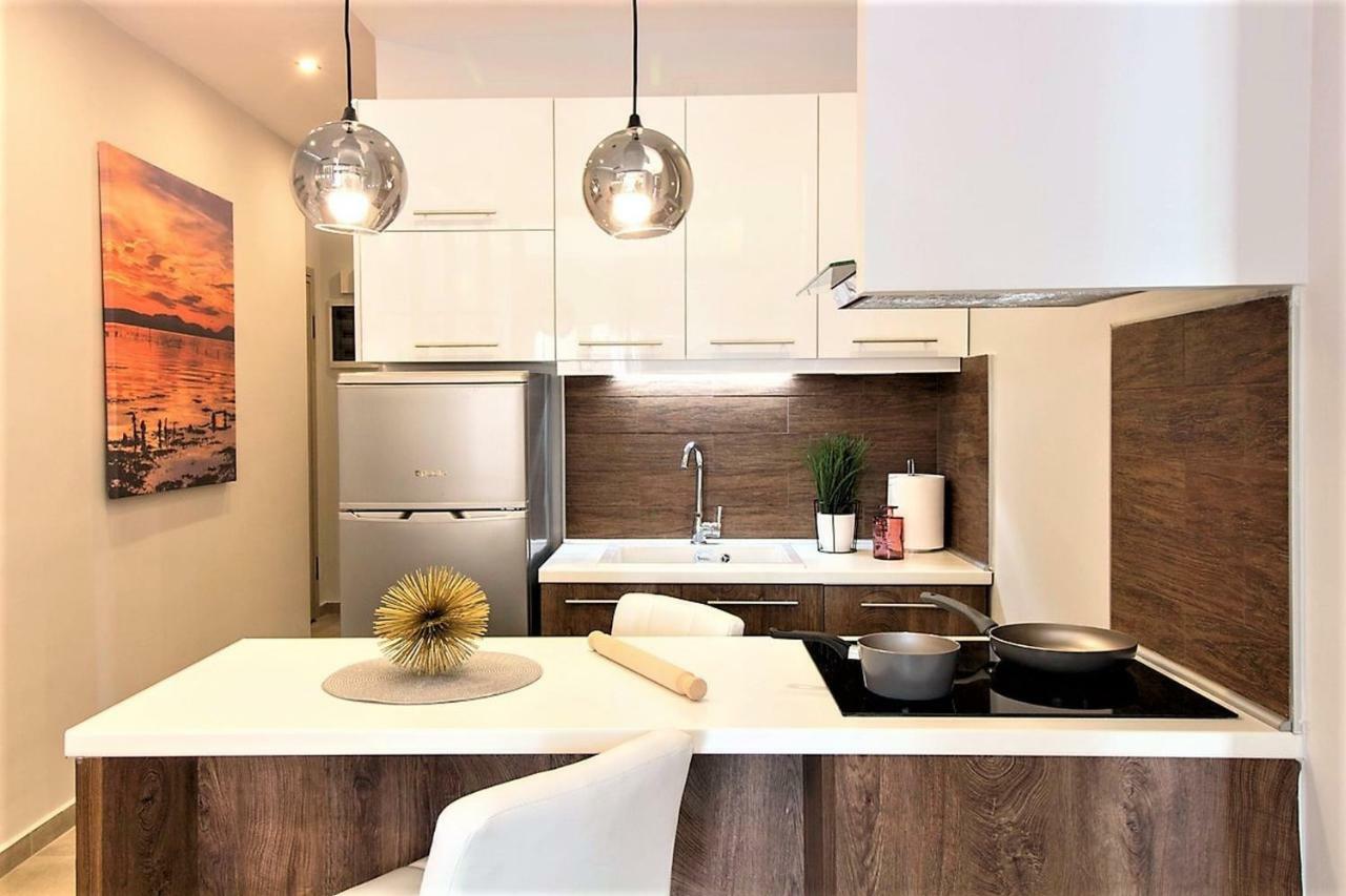 Metro Apartment Szaloniki Kültér fotó